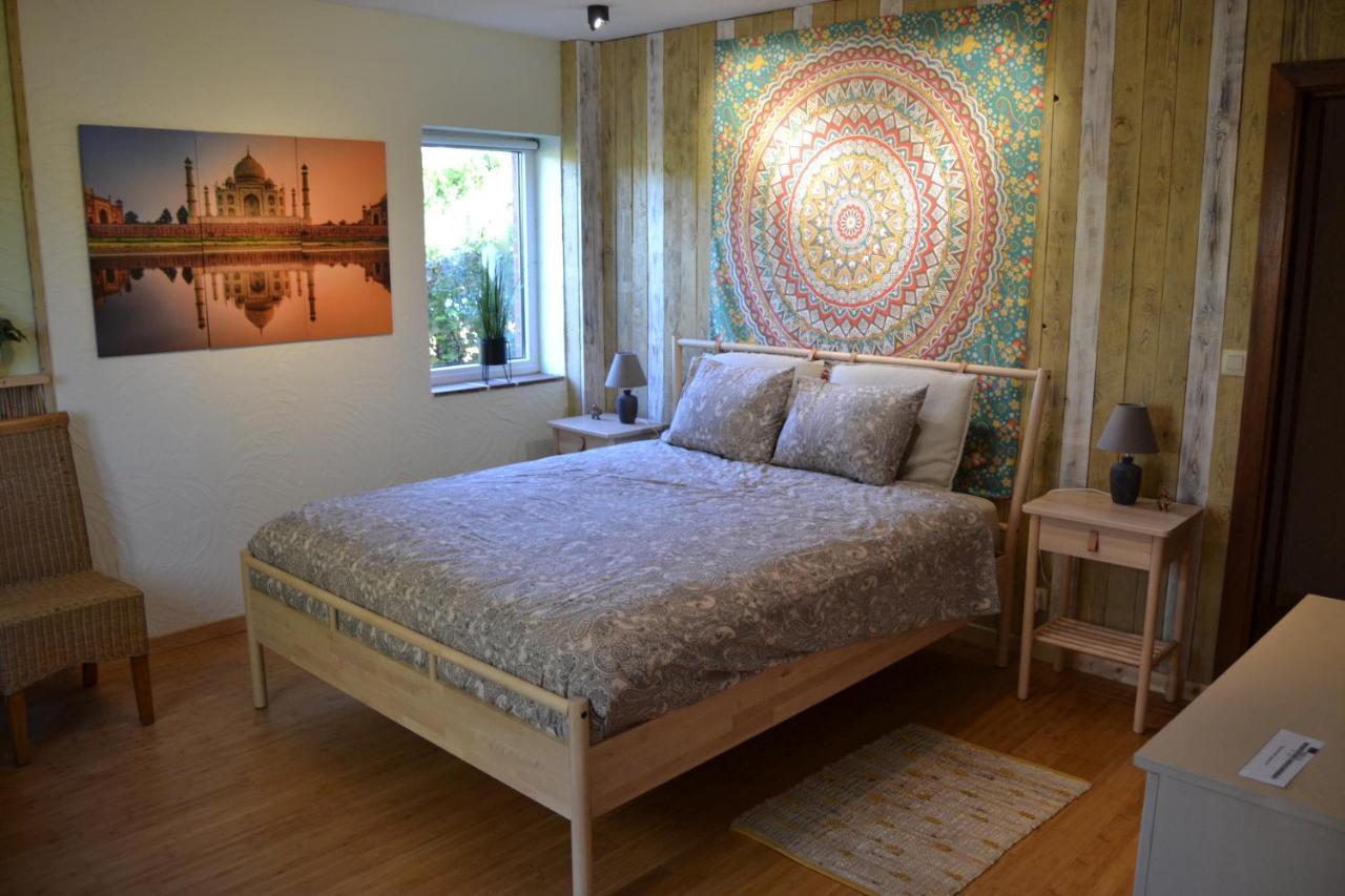 Bed and Breakfast En Chapoisie Ciney Zewnętrze zdjęcie